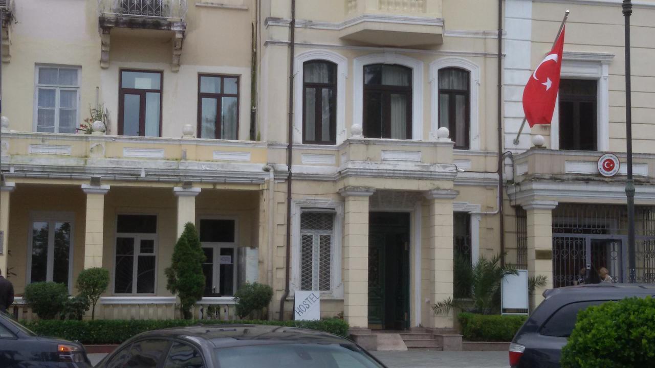 Mar Nero Hostel Batumi Luaran gambar