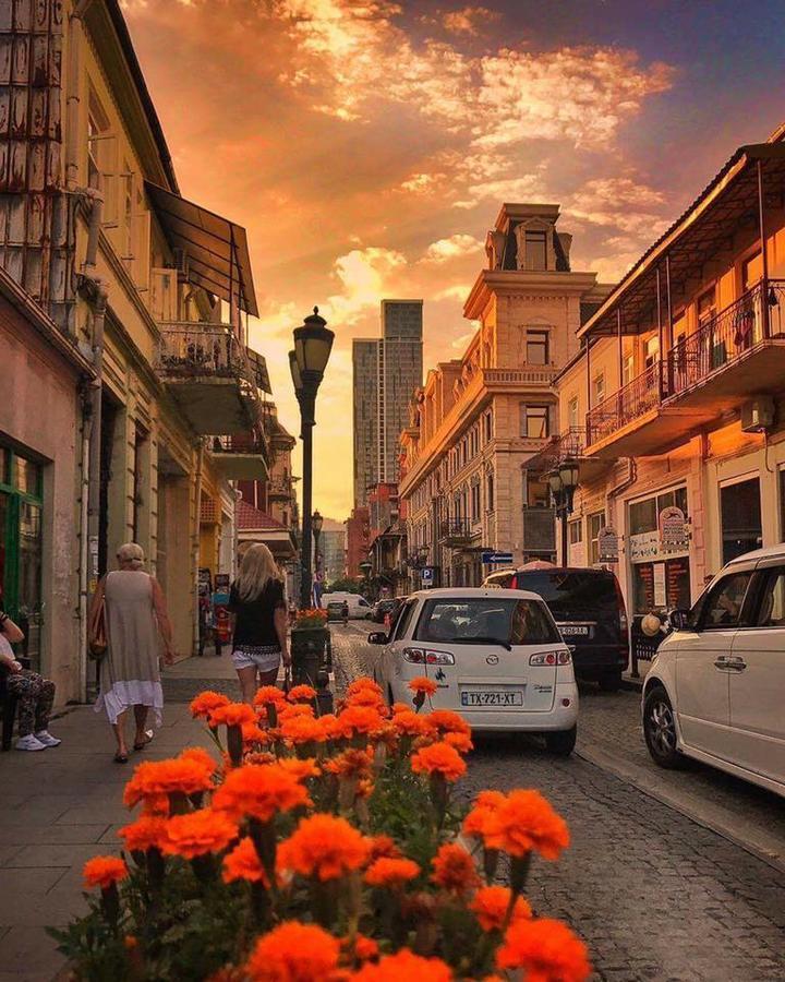 Mar Nero Hostel Batumi Luaran gambar