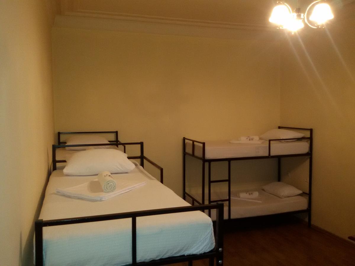 Mar Nero Hostel Batumi Luaran gambar